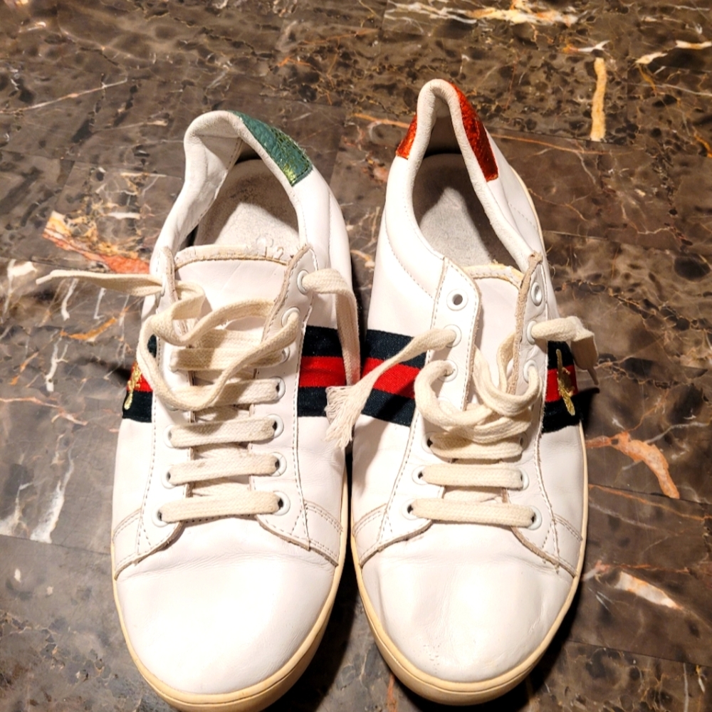 Authentic Gucci sneaker